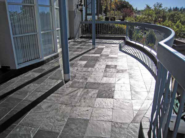 Duradek/Durarail - Traffic Membranes and Aluminum Railings Vinyl Roofing Membrane<BR><BR>