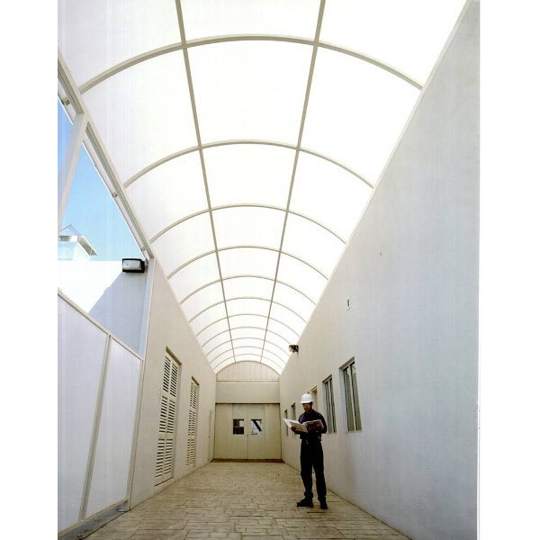 Sheffield Plastics Inc., A Bayer MaterialScience Company MAKROLON&reg; Polycarbonate Sheet Products<BR><BR>